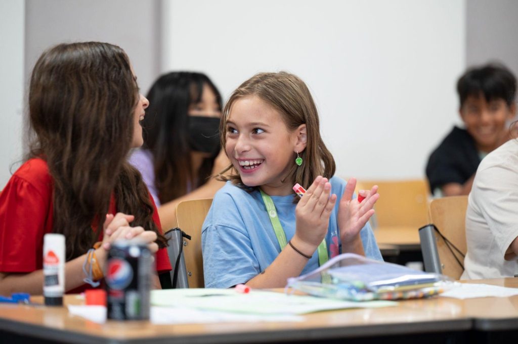 Ce le spun la English Kids Academy profesorilor noi în prima zi: „Copiii nu vin aici pentru engleză...” 5 Ce le spun la English Kids Academy profesorilor noi în prima zi: „Copiii nu vin aici pentru engleză...”