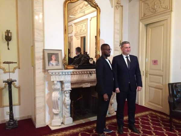 Director ISPE: Impactul Conducerii Sale asupra Eficienței Operaționale